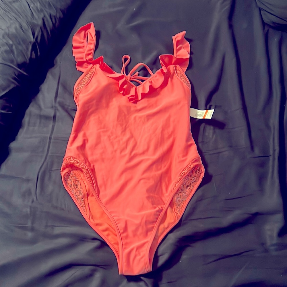 No Boundaries Size Medium Fashion One Piece Swimsuit